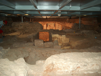 Basílica de Santa Eulália: escavação arqueológica