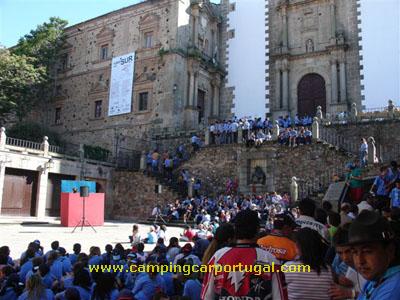 Cáceres – Festa dos escuteiros na Praça de São Jorge
